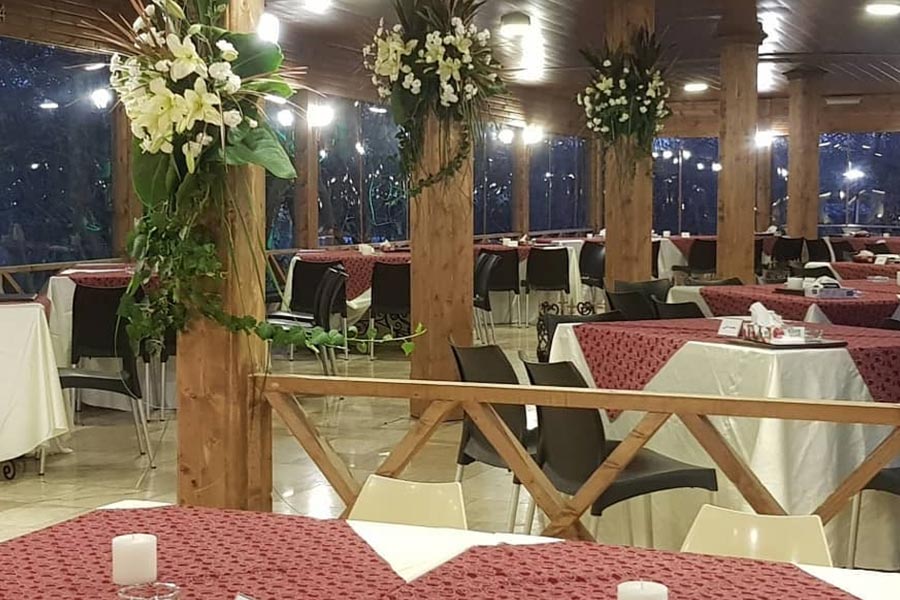 باغ رستوران پردیس باران