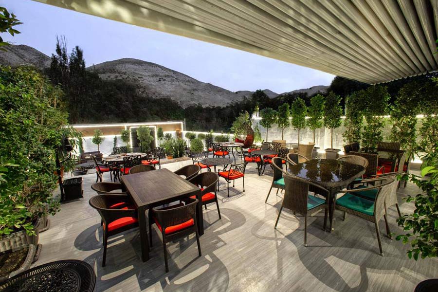 باغ رستوران شومینه