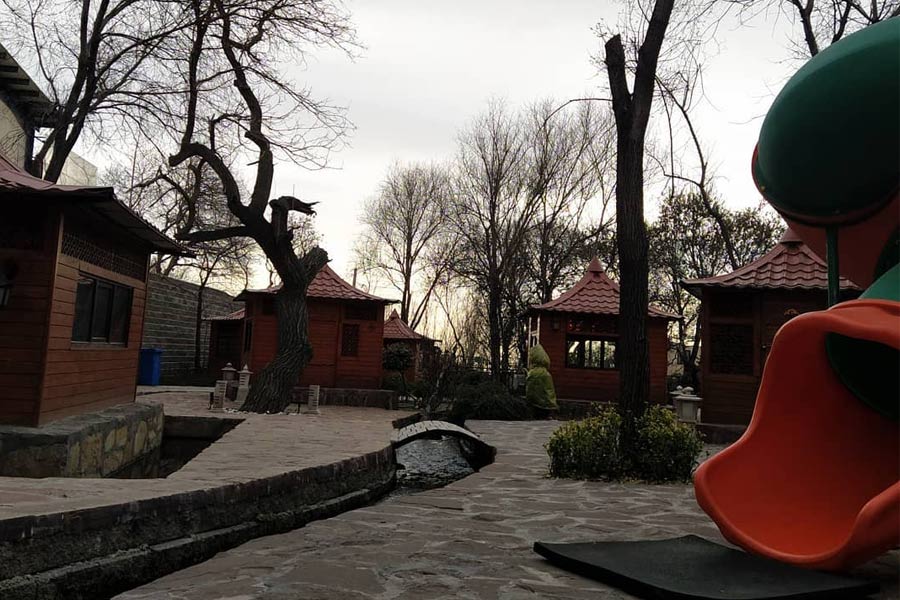 باغ رستوران ارغوان