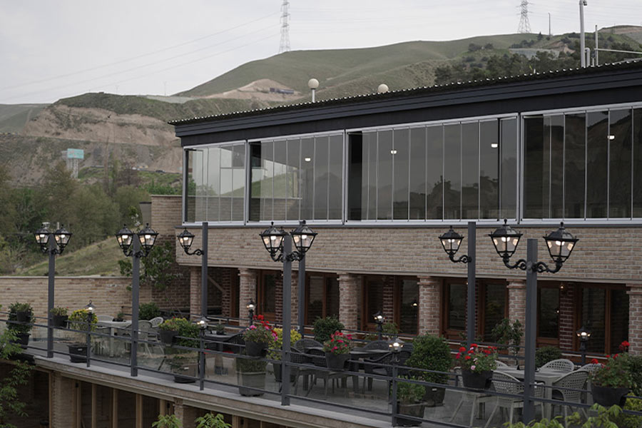 رستوران باغ بهشت