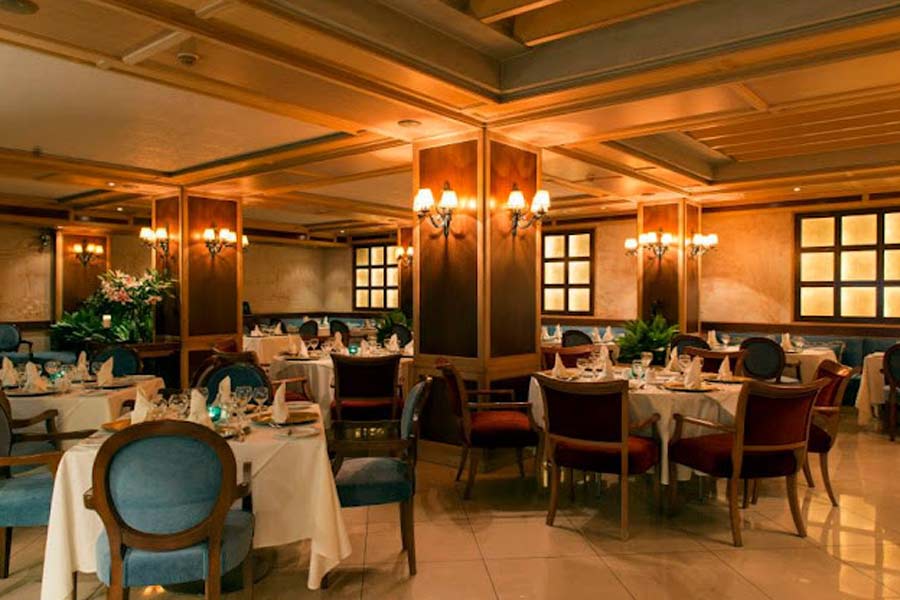 رستوران بیستانگو برای سالگرد ازدواج