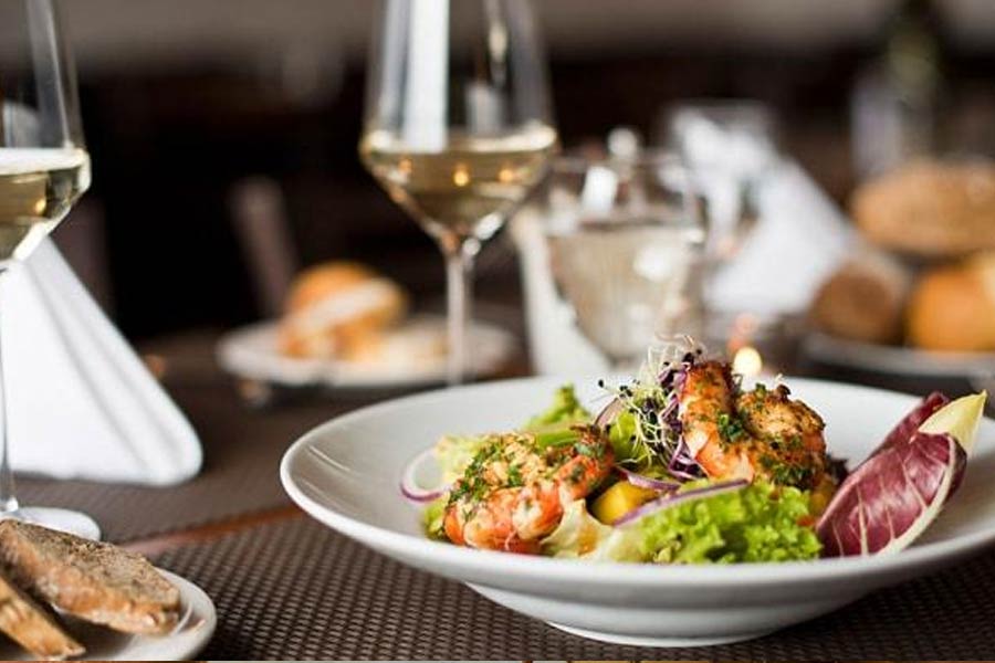 رستوران لاوانسی