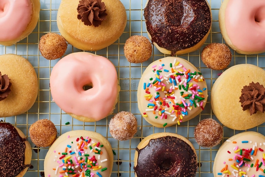 دونات شکلاتی