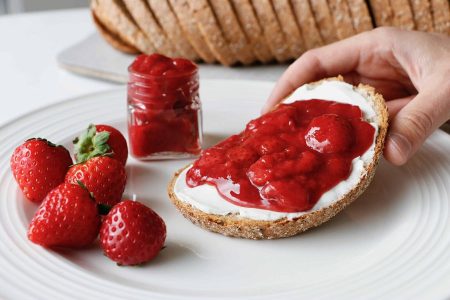 مربای توت فرنگی