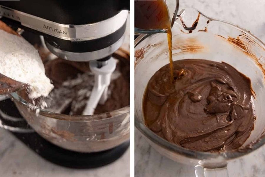 مراحل طرز تهیه کیک غذای شیطان 