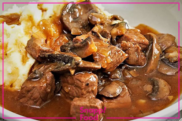 عکس طرز تهیه خورش قارچ