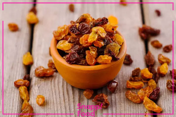 سالاد کرفس و کشمش