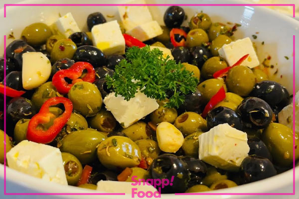 طرز تهیه سالاد زیتون یونانی