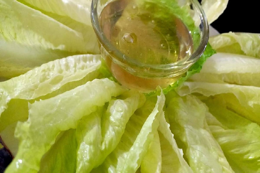 شریت سکنجبین با کاهو