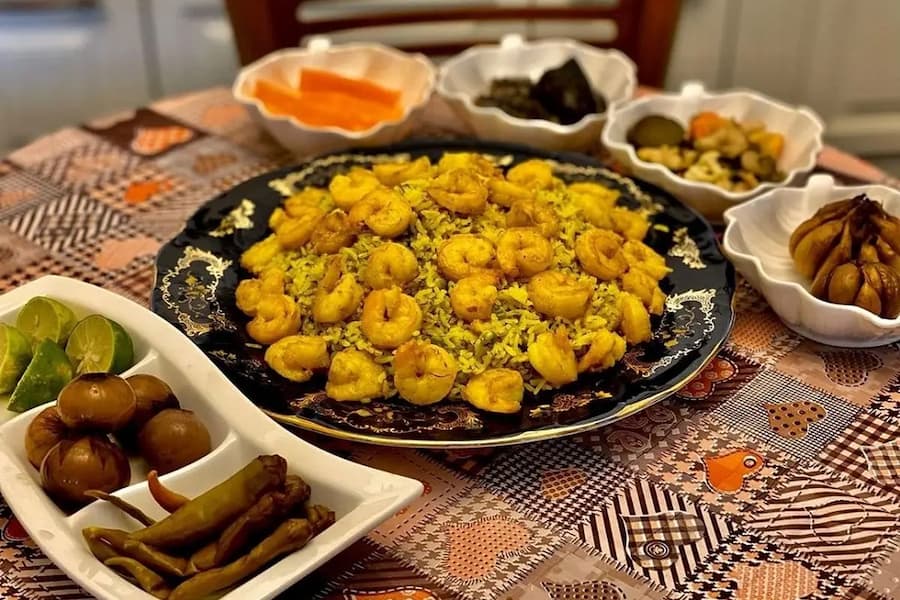 طرز تهیه میگو پلو شیرازی