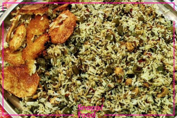 طرز تهیه کرفس پلو با مرغ