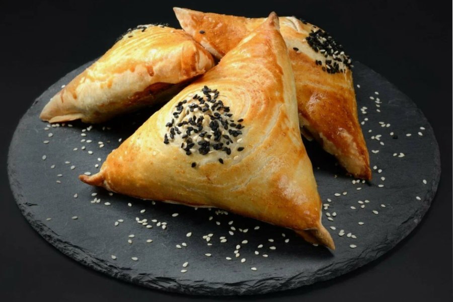 سمبوسه سیب زمینی برای صبحانه مدرسه