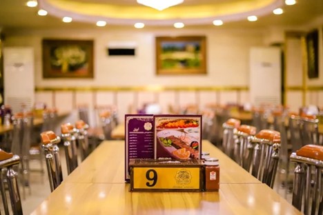 رستوران باختر تبریز