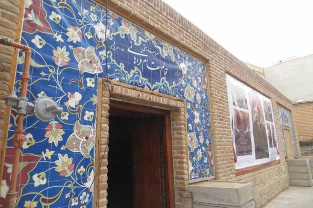 رستوران قائم مقام تبریز