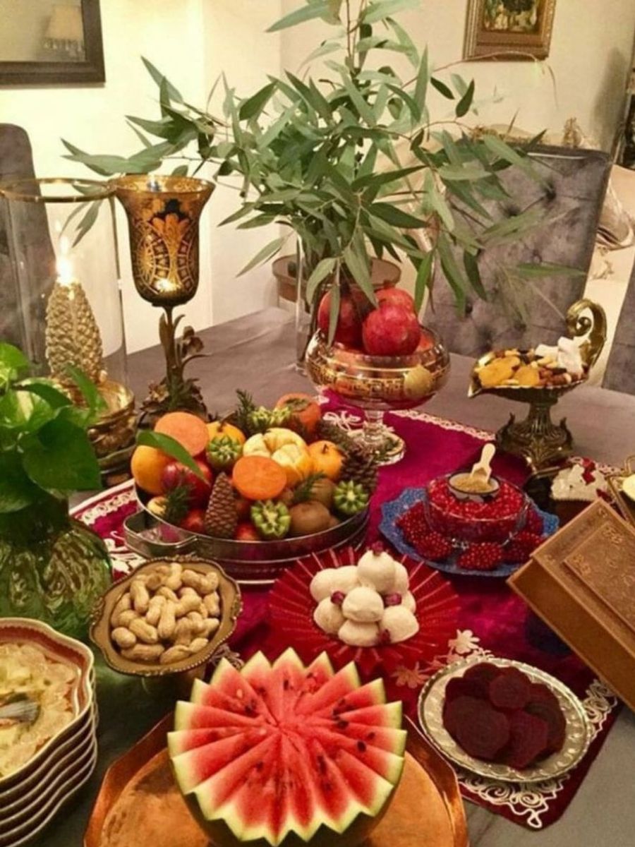 ایده سفره شب یلدا لاکچری