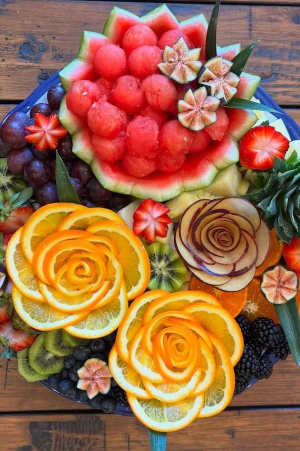 میوه ارایی برای سفره شب چله