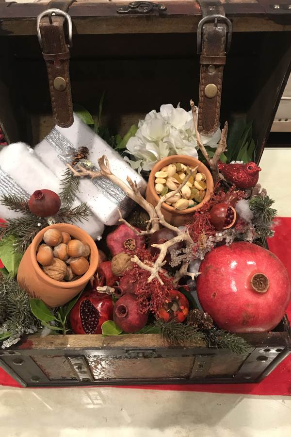 تزیین انار برای یلدا