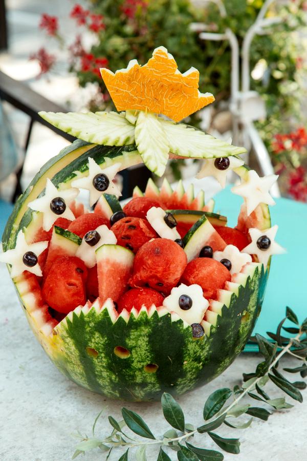 تزیین هندوانه برای یلدا