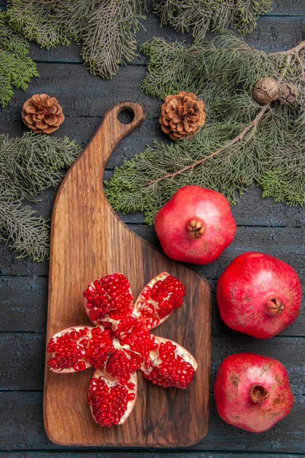 تزیین انار برای یلدا