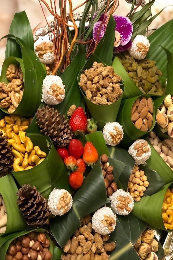 تزیین آجیل شب یلدا برای مدرسه