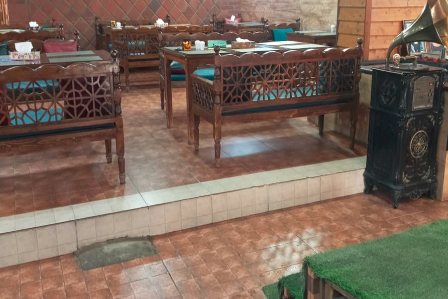 رستوران دریایی بابل