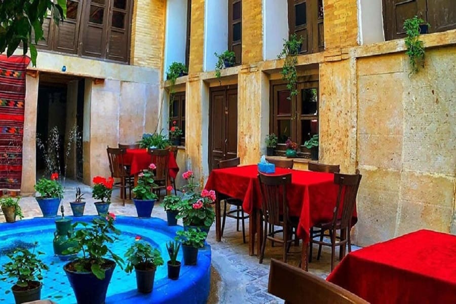 رستوران پرهامی