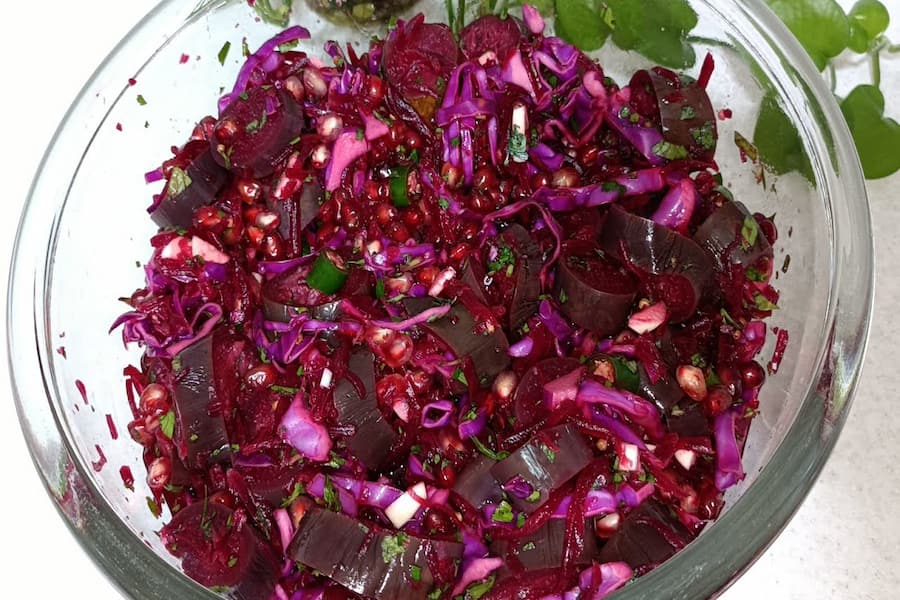 ترشی بادمجان با کلم قرمز