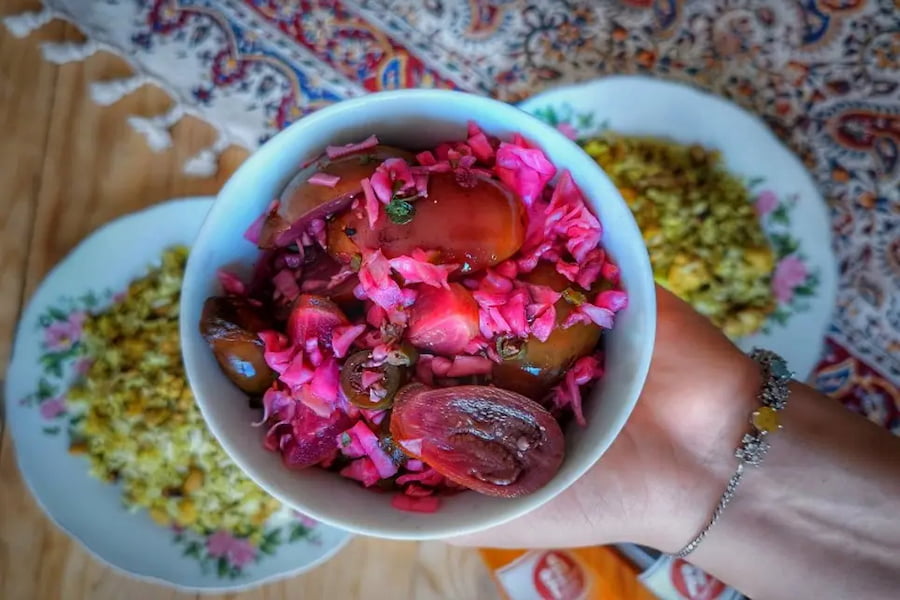 طرز تهیه ترشی بادمجان و کلم قرمز