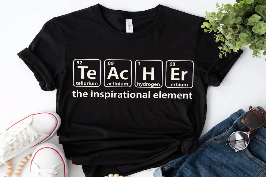 هدیه پوشاک مناسب روز معلم