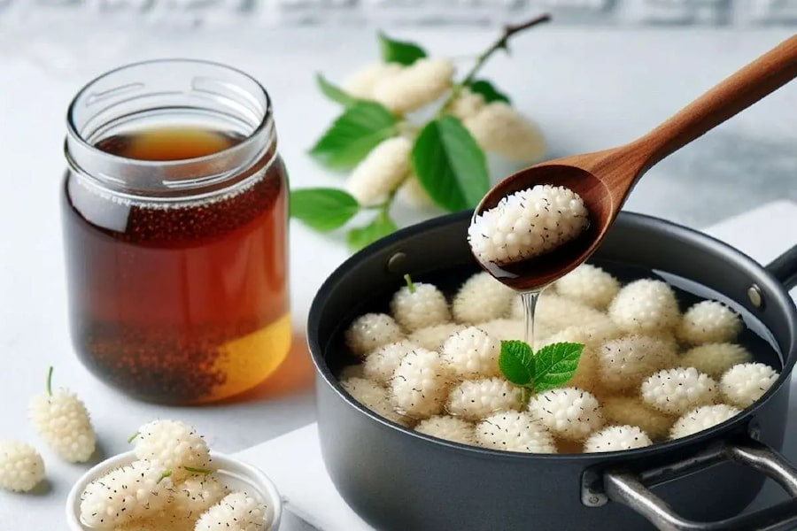 خواص شیره توت سفید