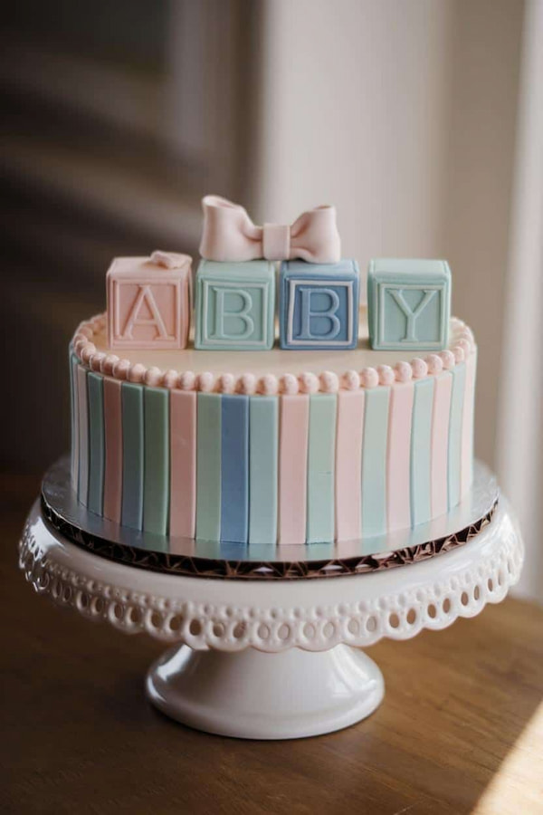 کیک تعیین جنسیت لاکچری