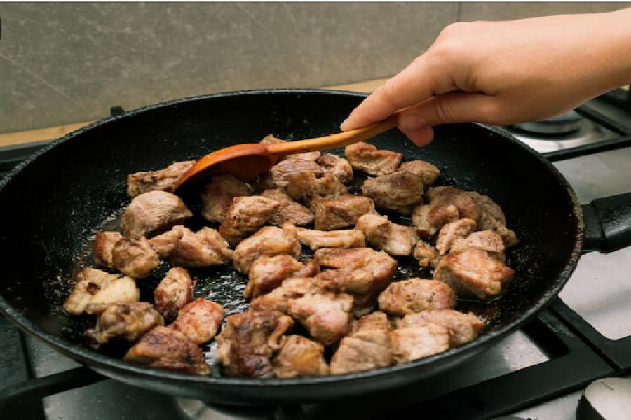 سرخ‌کردن گوشت