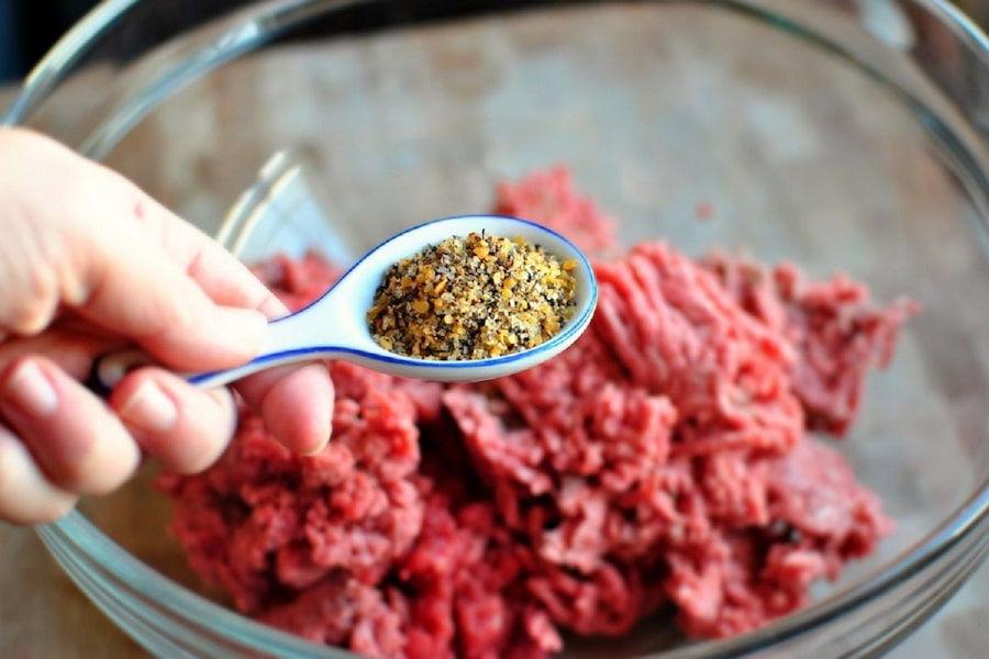 مواد سمبوسه گوشت