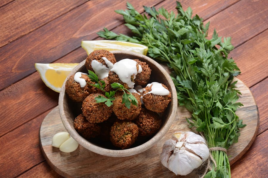 بهترین سبزی برای فلافل