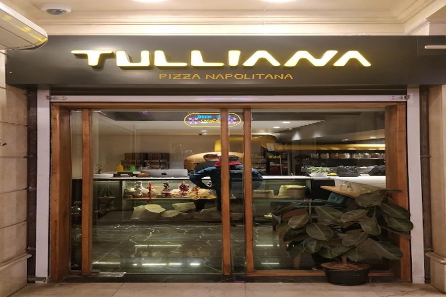 پیتزا ناپولیتن تالیانا