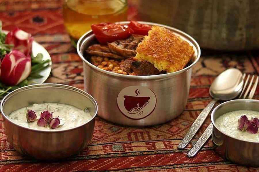 رستوران دیگ و دلبر کریم خان تهران