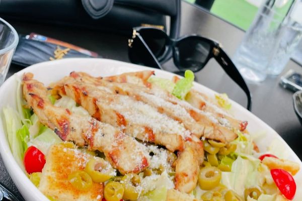 سالاد سزار رستوران بورلی