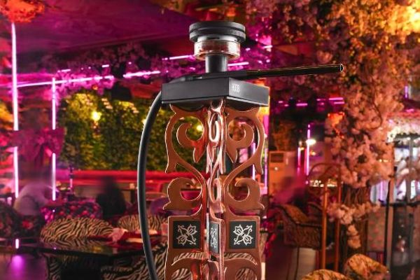 سرویس قلیان در کافه رستوران فلامینگو