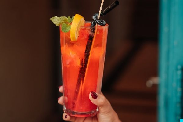 نوشیدنی های عمارت گود