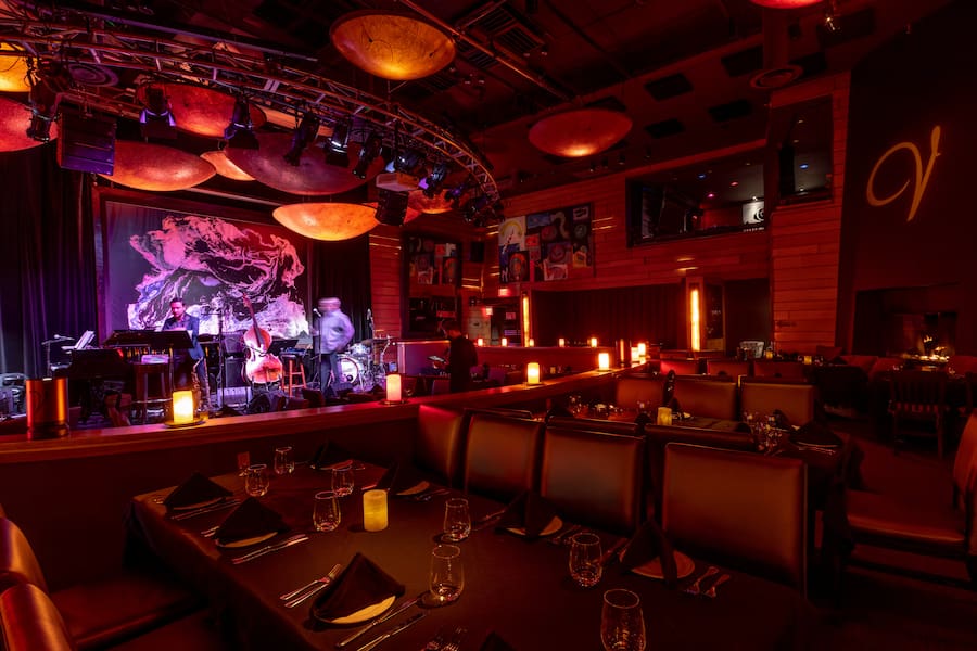 رستوران با موسیقی زنده قیمت مناسب شرق تهران