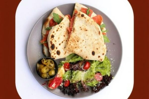 سرو غذا کافه نووک