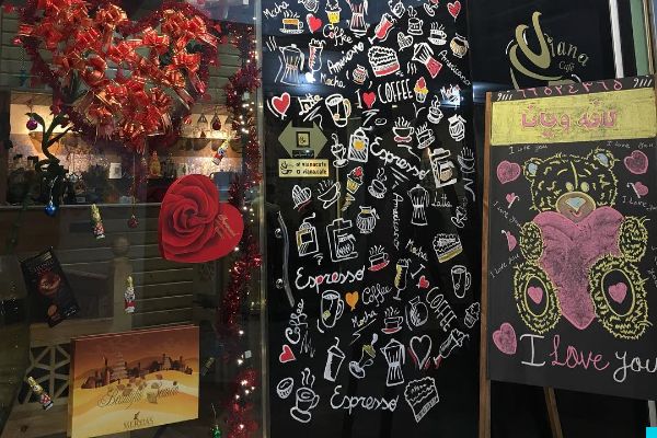 کافه ویانا در بهبودی ستارخان