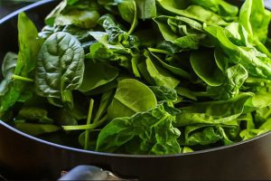 گرفتن آب اسفناج