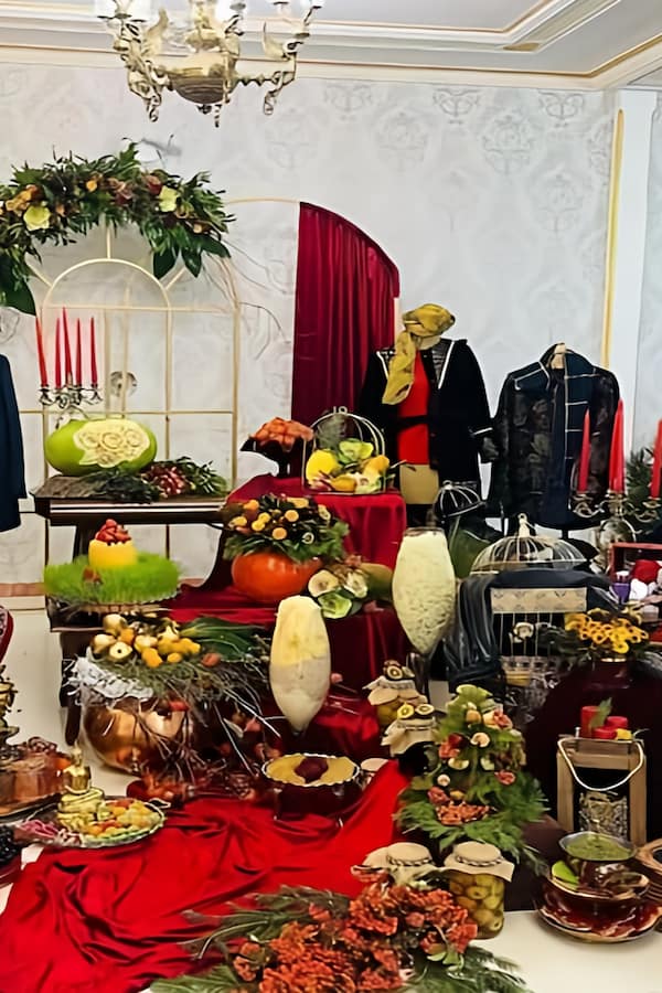 تزیین سفره شب یلدا لاکچری عروس