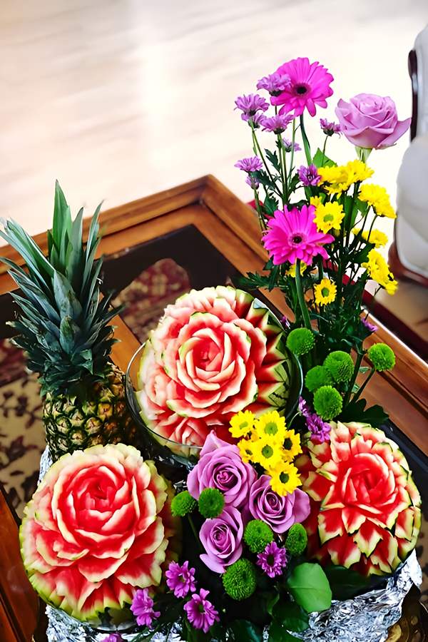 تزیین هندوانه شب یلدا برای عروس