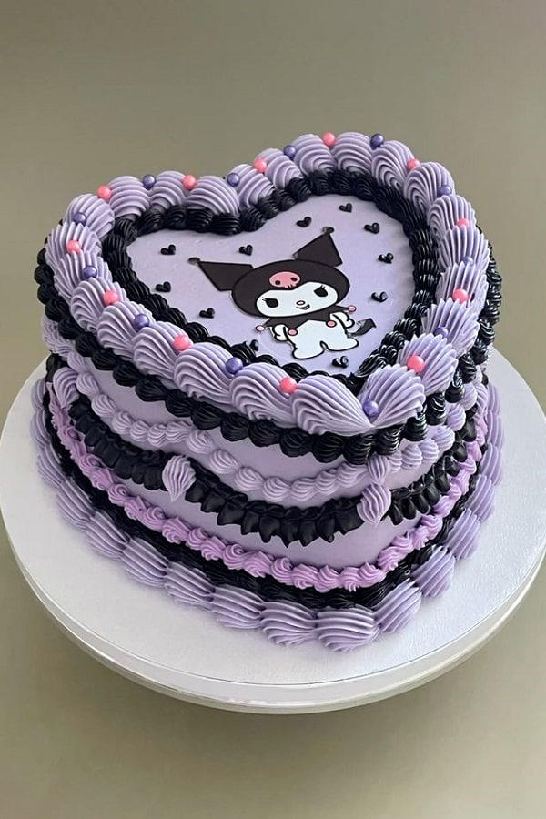 کیک تولد کرومی ساده