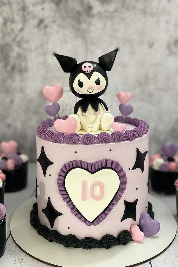 کیک تولد کرومی ساده