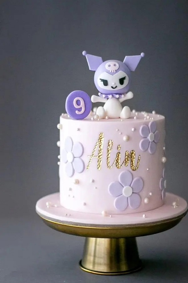 کیک تولد کرومی ساده