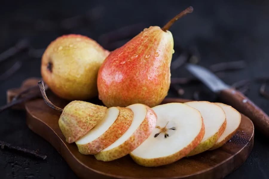 گلابی برای سوزش معده